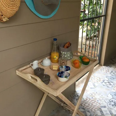 Kalimera Guest house Serignan